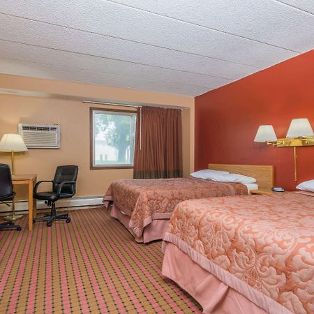 Hotel Super 8 By Wyndham Brooklyn Center/Mpls Extérieur photo