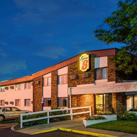 Hotel Super 8 By Wyndham Brooklyn Center/Mpls Extérieur photo