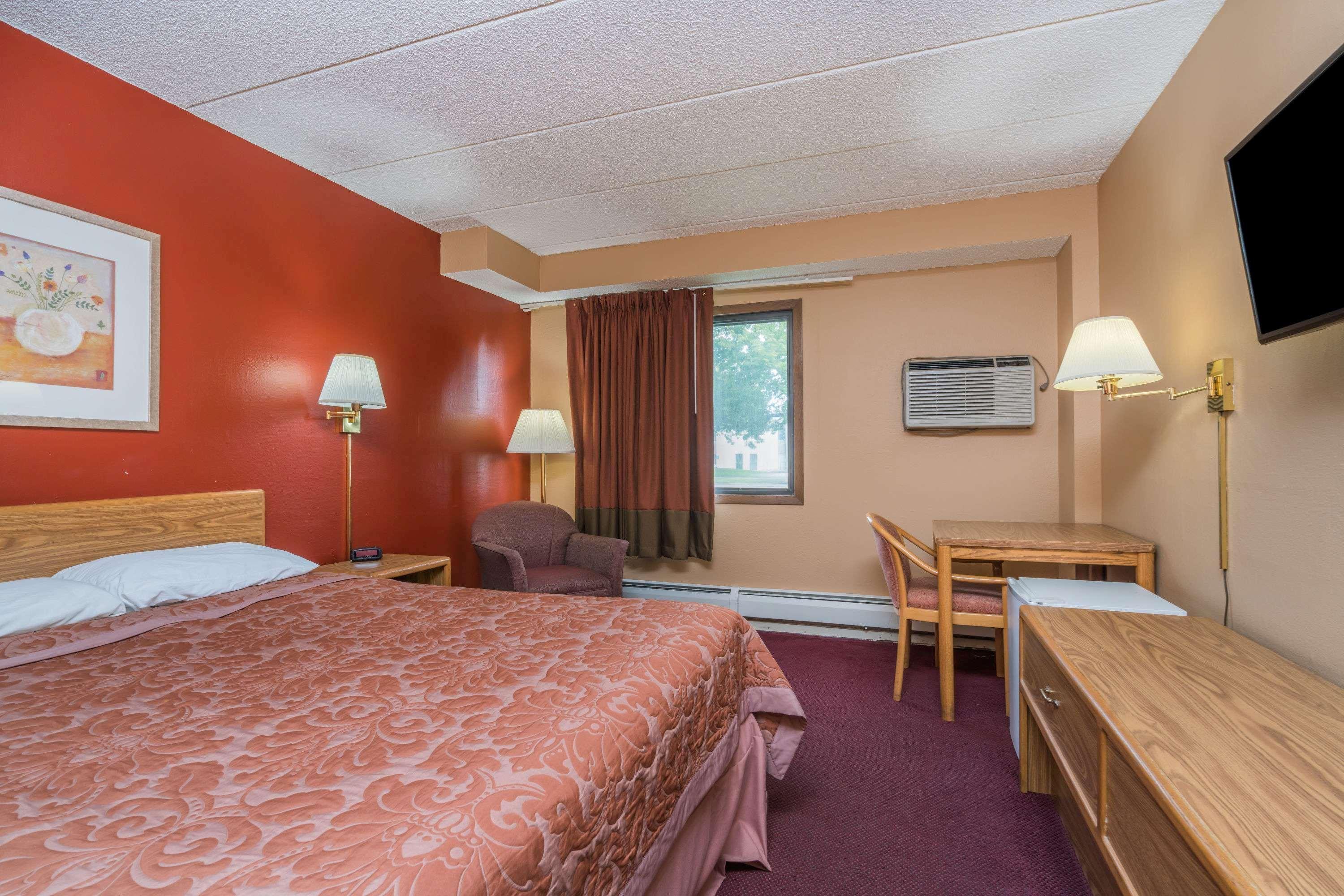 Hotel Super 8 By Wyndham Brooklyn Center/Mpls Extérieur photo