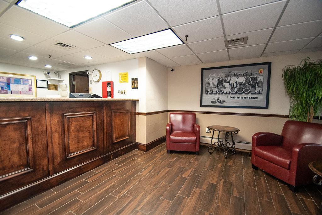 Hotel Super 8 By Wyndham Brooklyn Center/Mpls Extérieur photo
